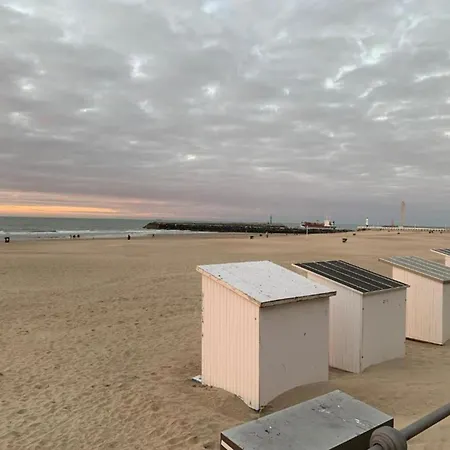 Comfy Near Sea Апартаменты Остенде